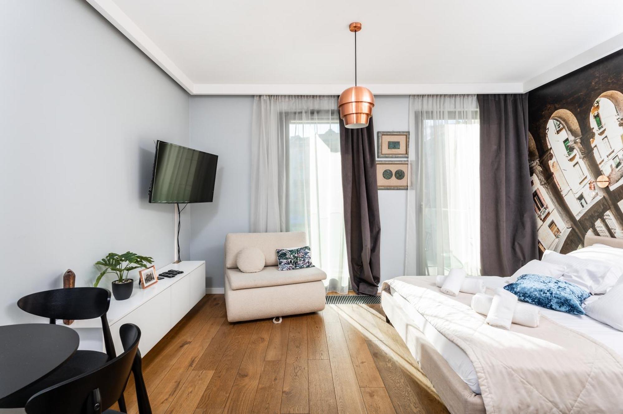 Premium Apartments By Wawel Castle Cracóvia Exterior foto